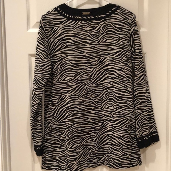 Micheal Kors Zebra Tunic -or- Coverup - Medium - Picture 6 of 7